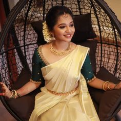 Kerala Wedding Saree, Kerala Saree Blouse, Onam Outfits, Kerala Saree Blouse Designs, Onam Saree, South Indian Wedding Saree, Cotton Saree Blouse Designs, Kerala Bride, Bridal Sarees South Indian