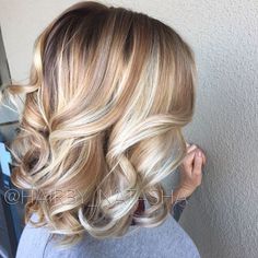 DIMENSION! Added a honey blonde and shadowed root using all @schwarzkopfusa color for my mega babe of a client. Fall blonde is a thing❤️ Hair Color Blonde, Hair Color Light Brown, Pinterest Hair, Hair Color Highlights, Hair Images