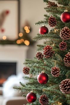 a christmas tree with red and gold ornaments