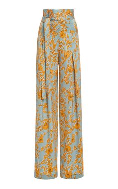 Sac Tote Bag, Fall Lookbook, Versatile Wardrobe, Jersey Pants, Silk Maxi Dress, Floral Pants, Tapered Pants, Printed Pants, Pre Fall