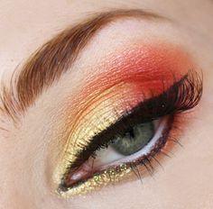 Phoenix Makeup, Sunset Eyeshadow, Phoenix Costume, Nails Coral, Mermaid Eyes, Dark Phoenix, Gold Makeup, Flawless Beauty, Color Guard