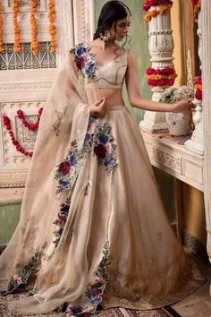 #BEAUTY, #RELATIONSHIPS #Fashion #Animals #Outfits #Winter Outfits #Animals Beige Lehenga, Wedding Lehenga Designs, Lehenga Designs Simple, Indian Dresses Traditional, Traditional Indian Outfits, Indian Bridal Dress, Indian Bridal Outfits, Party Wear Indian Dresses