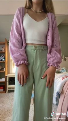 Pastel Work Outfit, Soft Pastel Outfits, Book Character Aesthetic, Modest Aesthetic, Euphoria Clothing, Corporate Girlie, Cold Outfit, Pretty Outfit Ideas