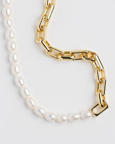 Handmade Necklace. Fresh-water pearls and 14K Gold-plated chain. Choker Length: 14" with 2" Adjustable Chain.Made in USA. Gold Pearl Necklace With Beaded Chain, White Pearl Necklace With Gold Chain, Choker Handmade, Chain Choker, Beaded Choker, Handmade Necklace, Star Charms, Choker, Made In Usa