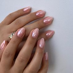 55+ Chic Natural-Colored Chrome Nail Ideas For 2025 - DrExplains Chrome Nail Colors, Pink Chrome Nails, Chrome Nail, Work Nails, Nail Swag, Oval Nails, Girls Nails, Chic Nails, Chrome Nails