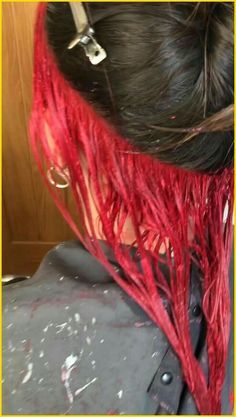 Red And Back Hair, Underside Hair Dye Red, Red Color On Brown Hair, Top Black Bottom Red Hair, Semi Dyed Hair, Half Red Half Black Hair Underneath, Hair Color Underneath Red, Bottom Half Dyed Hair Red, Underbangs Dyed