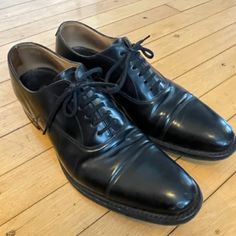 Six-Eyelet Cap-Toe Oxford Shoes In Black Bookbinder Leather From Church’s. Very Good Used Condition, Overall The Width Fitting Is ‘F’ - Which Is The ‘Standard’ Width Fitting. Uk Size 10 (Us Size 9) The Style Is ‘Hong Kong’ Perfect For Dressing-Up Or Dressing-Down. Slim And Elegant Design Built On The 136 Last. Leather Soles, Bookbinder Leather Uppers And Lightweight Leather / Linen Linings Church's Shoes, Derby, Elegant Design, Hong Kong, Oxford Shoes, Men's Shoes, Leather Upper, Oxford, Size 10