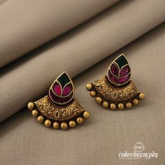 Silver Gold Plated Earrings – Page 2 – Nakoda Payals Gold Earing Design New, Antique Earrings Gold, Gold Antique Earrings, Silver Gold Plated Jewellery, Beautiful Gold Earrings, Nakoda Payals, Latest Earrings Design