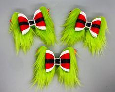 Grinch Hair Bow Grinch Bow Grinch Costume Accessory Grinch - Etsy Grinch Hair, Grinch Bow, Christmas Headband Diy, Grinch Costume, Grinch Costumes, Grinch Crafts, Halloween Hair Bows, Christmas Hair Accessories, Hair Bow Tutorial