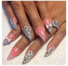 Don't like the bows at all...but I love the pink claws with bling!! Pink And White Nails, Stiletto Nail Art, Nails Stiletto, Cute Nail Art Designs, Stiletto Nails Designs, Her Nails, Cute Nail Art, Hot Nails