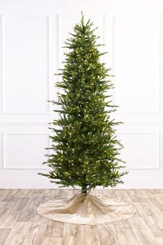 Bring festive cheer to your home with the Wasatch Frasier Slim Cut Christmas tree! This slim and stylish tree is expertly crafted from Modern Display, with 5mm LED warm white lights and a foot switch for effortless on/off. It's also dimmable, so you can customize the brightness with ease , a great way to create the perfect festive atmosphere! Get creative and use three Wasatch Frasier Slim Trees to create the perfect corner. Available from 6.5 ft - 12 ft tall. Dimmer sold separately. Wasatch Frasier Fresh Full Cut is available here. Matching Wasatch Frasier Wreath is available here. Christmas Tree Dimmer is available here. Living Room Halloween Decor, Slim Tree, Flocked Trees, Lampoons Christmas, Nightmare Before Christmas Halloween, Mickey Mouse Halloween, Bulb String Lights, Halloween Collectables, Novelty Lights