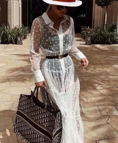 Store Outfits, Mix And Match Outfits, Looks For Summer, Elegant Kimono, Casual Beach Dress, Summer Fashion Ideas, Match Outfits, Transparent Dress, Total White