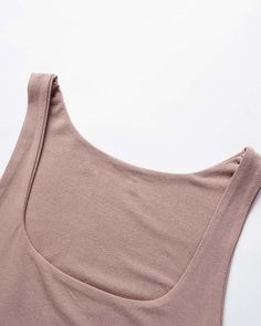 Details: Essential tank top pieceTop Length: CroppedSleeve Length: SleevelessMaterials:95% Polyester + 5% Spandex Halter Crop Top, Swimsuit Set, Bag Trends, Maxi Dresses Casual, Crop Top Blouse, Knitwear Cardigan, Dress With Cardigan, Mini Dress With Sleeves, Cropped Tank Top