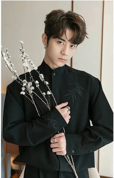 fb-feed Embroidered Shirt, Try On, Shoulder Sleeve, Korean Fashion, The Unit, Black