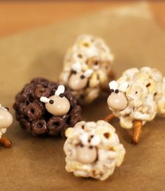 there are some sheep made out of cereal krispy treats