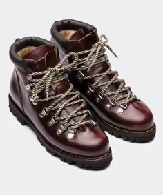 Paraboot Avoriaz Lisse Ecorce Boot Maroon Black Camaro, Nike Cortez Shoes, Cortez Shoes, Retro Backpack, Luxury Aesthetic, Cool Outfits For Men, Men Fashion Casual Outfits, Boot Brands, Menswear Inspired