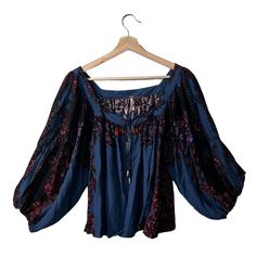 Free People Wild Memories Blouse Size Small Style #Ob997310 Color Is Called "Teal Jewel Combo" Fabric Contents: 100% Viscose Measurements Below Bust: 20" Across Shoulder Width: N/A Sleeve: N/A Length: 21" Hem Width: 28" Across New With Tag Measurements All Measurements Are Approximate. To Ensure A Good Fit, It Is Recommended To Compare These Measurements With A Similar Garment That You Own. Whimsigoth Fashion, Fashion Definition, Teal Fashion, Real Fashion, Jewel Colors, Free People Tops, Trending Accessories, Jean Coat, Trending Shoes