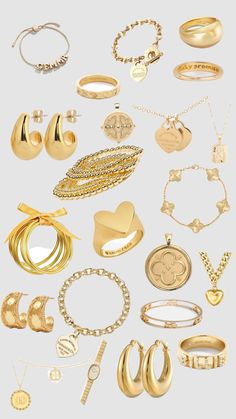 gold jewelry inspo Jewellery Gold Aesthetic, Vanilla Girl Jewelry Gold, Jewelry Gold Aesthetic, Where To Get Jewelry, Schmuck Aesthetic