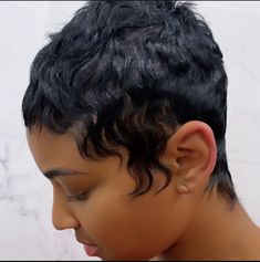 Short Straight Hair Pixie, Short Black Pixie Haircut, Quick Easy Short Hairstyles, Short Hair Pixie Cuts Black Women, Short Pixie Haircuts For Women, Easy Short Hairstyles, Women Natural Hairstyles, Black Women Natural Hairstyles, Sassy Hairstyles