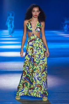 Easy Diy Tie Dye, Resort 2024 Collection, Prairie Dresses, Cruise Fashion, Fashion Runway Show, Resort 2024, Neon Dresses, Australia Fashion, Copenhagen Fashion Week