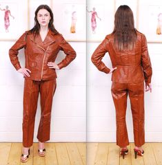 "Vintage 1970's Brown LINDZON Women's Leather Jacket and Pants Set / Motorcycle Jacket - Fits Like  - Label Size M - Label Lindzon Made in Canada - Perfect vintage fade and wear - Excellent vintage condition JACKET                              PANTS Chest - 38\"                        Waist - 26\" Waist - 36\"                         Hips - 38\" Length - 22 1/2\"                 Inseam - 26 1/2\" Shoulders - 15 1/2\"            Rise - 12\" Sleeve - 23\"                        Leg Opening - 9 1/2\" (19\" total)  Model Measurements Bust - 30\" Waist - 24\" Hips - 33\" Height - 5'4\" #2023 Please visit our sister shop for tons other great finds! https://www.etsy.com/ca/shop/PontiacDryGoods" Vintage Brown Winter Pants, Brown Vintage Pants For Winter, Vintage Brown Pants For Fall, Retro Fitted Leather Jacket, Retro Style Winter Workwear Pants, Vintage Fitted Pants For Fall, Fitted Retro Leather Jacket For Workwear, Vintage Fitted Leather Jacket For Work, Fitted Retro Vintage Brown Leather Jacket