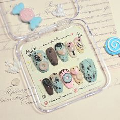 Handmade - Press on nails. Unique design! more work  > 🌷 IG : Make.a.nail.make.a.wish ✨Each order will include : 💗 10 nails 💗 Free! Tranpaents Nail box for keeping your press on nail! 💗 Free! Nail application kit! * Nail Glue x1  * Nail file x1 * Pusher x1 * Alcohol pad x2 * Adhesive Sticker x3 (useable for 3 times)  * Small pouch x1 For custom size - please leave your nail size at Personalization menu. 💅🏼 🌞IF YOU HAVE ANY QUESTION - FEEL FREE TO CONTRACT US.   ✨ Handmade: Our handicrafts are of very high quality, each one is hand-painted by the nail technician and each step of the manicure is completed in a very fine manner. Please understand that because they are handmade, the pattern of each nail will not be exactly 100% the same. ✨ It can be Reuseable. ✨ Customization is Possibl Nail Sizes Chart, Nails Unique Design, Nail Application, Nails Unique, Nail Box, Small Pouch, Nail Nail, Nail Sizes