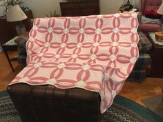 6.5' x 7.5' Smoke free origin Beautiful condition  Backing is pinker than the photos show Hand made vintage, Roanoke, Virginia Garden Quilts, Roanoke Virginia, Wedding Ring Quilt, Etsy Wedding Rings, Vintage Planters, Cheese Cloth, Vintage Quilts, Throw Quilt, Kotatsu Table