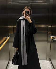 Elina Olofsson, Fashion Corner, Women Outfit, Classy Casual, Winter Fashion Outfits, Winter Looks, Fall Winter Outfits, Minimal Fashion