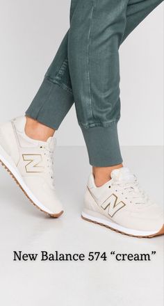 Nb Outfit, New Balance Wl574, New Balance Outfit, Future Clothes, Aesthetic Shoes, Beige Shoes, Shoe Obsession