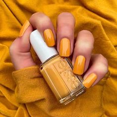 Celebrate in Style Pink Winter Nails to Light Up Your 2024 | New Years Nails Essie You Know The Espadrille, Mustard Yellow Nails, Pink Winter Nails, Essie Nail Polish Colors, New Years Nails, Cute Nails For Fall, Pink Winter, Best Nail Polish, Essie Nail Polish