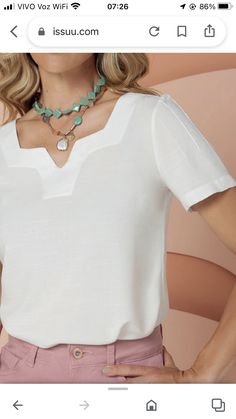 Style A Blouse, Cotton Tops Designs, Crisp White Blouse, White Blouses, Cute Blouses, Fashion Hacks Clothes