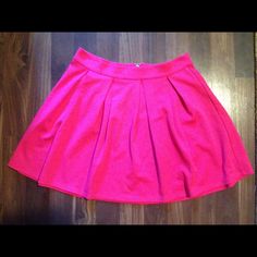 Forever 21 Pink Skirt -Medium -Back Gold Zipper Skirt Is Above Knee. 3-4 Fingers Above The Knee, To Get An Idea Of Length. Let Me Know If You Have Any Questions. Casual Party Skirt From Forever 21, Casual Party Skirt By Forever 21, Casual Forever 21 Skort For Party, Forever 21 Casual Mini Skirt For Party, Casual Party Skort From Forever 21, Cute Pink Mini Skirt For Day Out, Casual Skirt By Forever 21, Forever 21 Casual Party Skirt, Pink Mini Skirt For Day Out