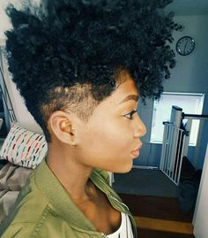 Cuuuute taper cut Afro Fade Haircut, Fade Haircut Styles, Afro Fade, Natural African American Hairstyles, Tapered Haircut, American Hairstyles