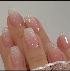 Graduation Nails, Short Acrylic Nails Designs, Pink Nail, Neutral Nails, Elegant Nails, Classy Nails, Fancy Nails, Chic Nails