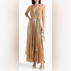 Alice + Olivia Arista Pleated Lam Halterneck Maxi Dress Color: Gold Size: Us 2 Nwt Details Dress Lam Pleated Wrap-Effect Detachable Waist Tie Asymmetric Hem Zip Fastening Along Back Ties At Neck Fully Lined Non-Stretchy Fabric Mid-Weight Fabric Dry Clean Imported 100% Polyester Size & Fit Model Is 175cm/ 5'9" And Is Wearing A Us 2 Fits True To Size, Take Your Normal Size Sleeveless Maxi Dress With Pleated Back, Elegant Pleated Backless Maxi Dress, Pleated Backless Maxi Dress, V-neck Pleated Back Maxi Dress For Evening, White Backless Dress, Long Dress Patterns, Womens Wrap Dress, Alice + Olivia Dress, Lace Slip Dress