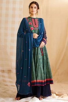 Buy Shyam Narayan Prasad Blue Silk Chanderi Printed Anarkali Set Online | Aza Fashions Anarkali Designs, Green Anarkali, Printed Anarkali, Silk Anarkali, Simple Kurta Designs, Indian Fashion Designers, Desi Fashion, Pakistani Outfits, Kurta Designs