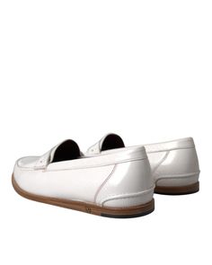 100% Authentic Dolce & Gabbana leather flat loafers shoes White slip-on mocassin loafers Made in Italy Leather sole Logo details on the shoe 100% leather material Size on Tag: EU44/US11 White Slip-on Tassel Loafers For Business, Tassel Slip-on Loafers For Galas, Flat Heel Loafers With Stitched Sole For Galas, Loafers For Galas With Stitched Sole And Flat Heel, White Loafers With Leather Sole And Moc Toe, White Leather Sole Moc Toe Loafers, Slip-on Calf Leather Loafers For Galas, Slip-on Loafers With Stitched Sole For Galas, White Moc Toe Loafers With Leather Sole