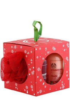 The Body Shop Strawberry Gift Mini Cube: Shower Gel 60ml, Body Lotion 60ml, Ultra Fine Bath Lily by Healthcenter -- Check this awesome product by going to the link at the image. The Body Shop Strawberry, Body Shop Strawberry, Strawberry Gifts, The Body Shop, Shower Gel, Body Lotion, Beauty And Personal Care, Lotion, The Body