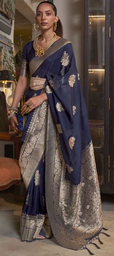 Blue color Saree in Georgette fabric with Weaving work Indigo Saree, Navy Blue Party, Simple Sarees, Ethnic Looks, Blue Saree, Elegant Saree, Wear Saree, Georgette Saree, Blouse Material