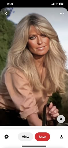 Farah Fawcett Hairstyle Long, Modern Farrah Fawcett Hair, Long 70’s Hair, Farah Fawcett Hairstyle, Farrah Fawcett Haircut, 70s Feathered Hair, Farrah Fawcett 70s, Farah Fawcett Hair, Farrah Fawcett Hair