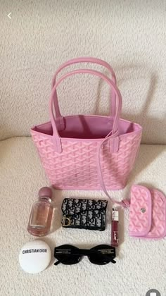 Pink Goyard, Dior Addict Lip Maximizer, Dior Addict Lip, Pink Lifestyle, Goyard Bag