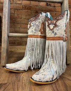 Shop the Corral Women's Fringed Black Hair on Hide Cowgirl Boots C4082-1 at Painted Cowgirl Western Store. These stylish boots are perfect for any cowgirl outfit. Vamp Hair, Cute Harness, Cowgirl Outfit, Cowgirl Look, Western Store, Country Concert Outfit, Cowgirl Western, Western Hats, Stylish Boots