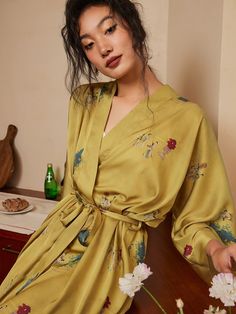 Yellow Festival Kimono | Oriental Murals Dress | Luxury Wedding Robe - Ulivary