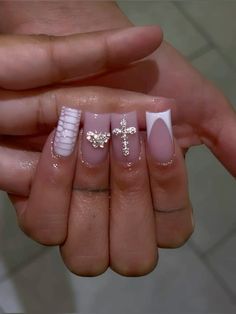 Birthday Nails Classy, Nail Inspo Medium Length, Medium Length Nail, Acrylic Nails Nude, Acrylic Toe Nails, Girly Acrylic Nails, Dope Nail Designs, Simple Acrylic Nails, Short Square Acrylic Nails