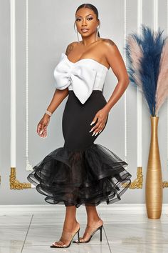 Colorblock Bow Strapless Bodycon Tulle Ruffled Trim Formal Party Match – JDONGVAK Formal Party, Pants Length, All White, White Skirts, Ruffle Trim, Skirt Fashion, Matching Sets, Color Blocking, Hoodie Shirt