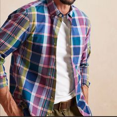 Untucked Fit: Designed With A Shorter Hemline To Hit Right At The Hips. Organic Cotton Fabric: Made With 100% Organically Grown Cotton, So It's Soft On You And The Environment. Button Down Collar. Long Sleeves With Adjustable Double-Button Barrel Cuffs And Button Vents. Chest Pocket. Casual Multicolor Flannel Shirt, Button Up Shirt Mens, Iron Shirt, Blue Plaid Shirt, Guy Stuff, Slim Fit Dress Shirts, Orange Plaid, Slim Fit Dresses, Mens Plaid