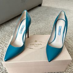 Authentic Brand New Never Worn Blue Green Prada Stiletto. Pop A Color Style! Comfortable Soft Leather With 120mm Heels. Comes With Original Box And Dust Bag. Style Comfortable, Prada Shoes, A Color, Color Style, Soft Leather, Shoes Women Heels, Original Box, Prada, Blue Green