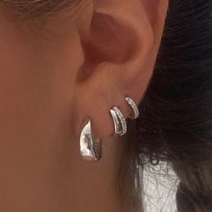 Silver Hoop and Huggie Stack Set – ANETT Silver Classy Earrings, Peircings Women Silver, Earring Combinations Silver, Small Silver Jewelry, Stacked Earrings Silver, Sliver Earing Ideas, Girly Jewelry Silver, 3 Ear Piercings Silver, Silver Earring Stack 3 Holes