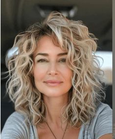 Beach Blonde Hair Color, Grey Curly Hair, Timeless Looks, Haircuts For Women Over 50, Gorgeous Hairstyles