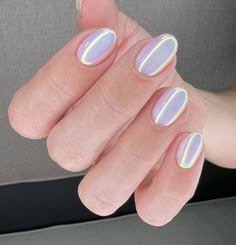 Irridescent Nails, Opal Nails, Holo Nails, Summer Gel Nails, Chrome Nails Designs, Summery Nails, Pearl Nails, Nails Desing